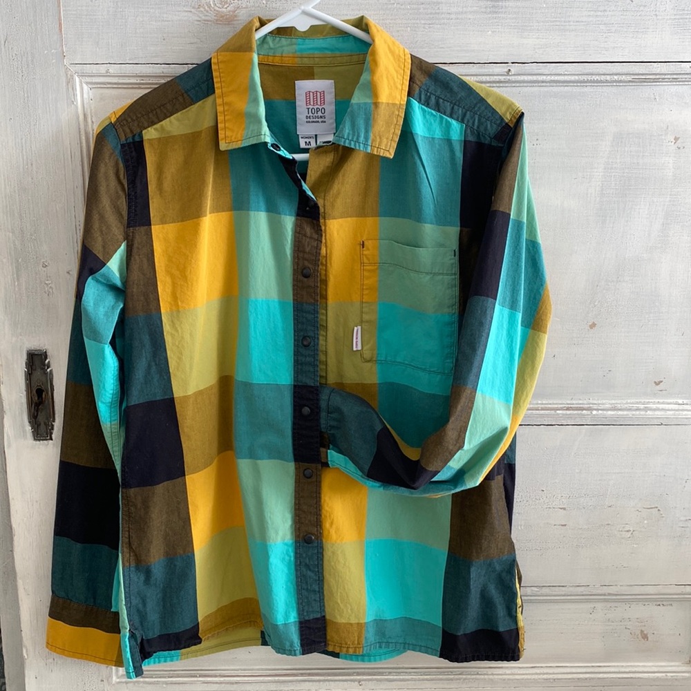 Topo design mustard, blue olive combo, women’s medium snap down shirt